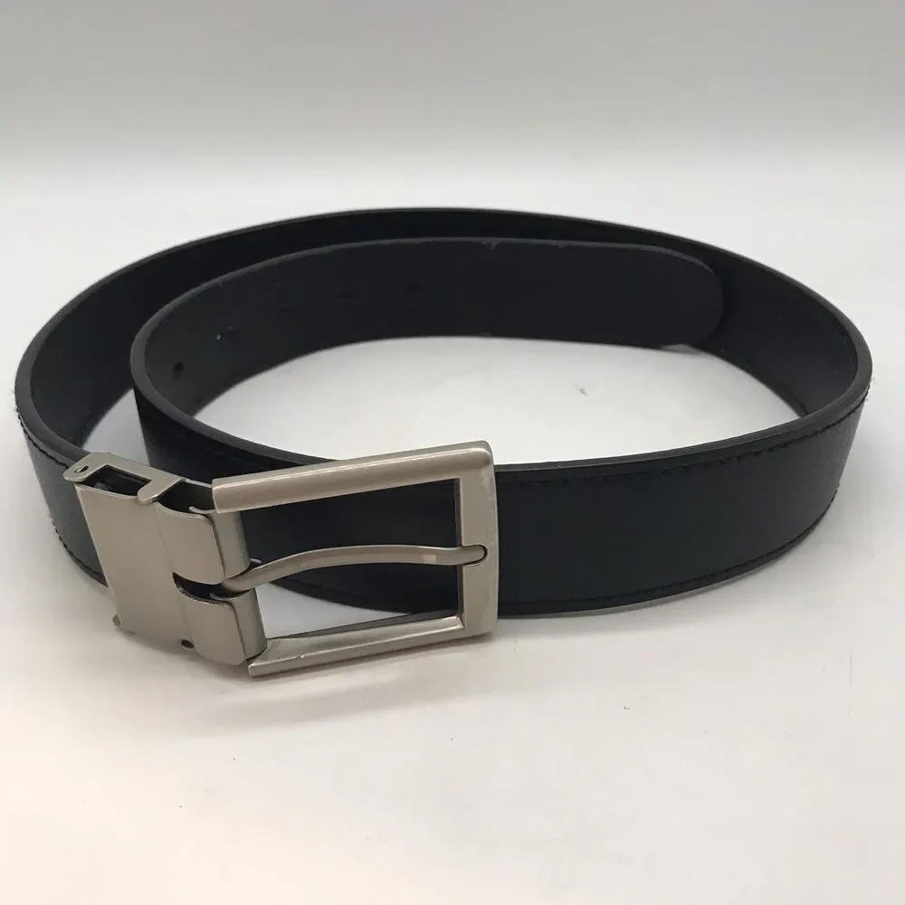 OOBE Black Leather Belt Women's size M 1 1/4” wide 38” long Overall Missing Loop